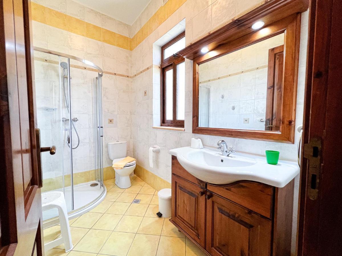 Villa Fieldend - Gozo Holiday Home Gharb  Exterior photo