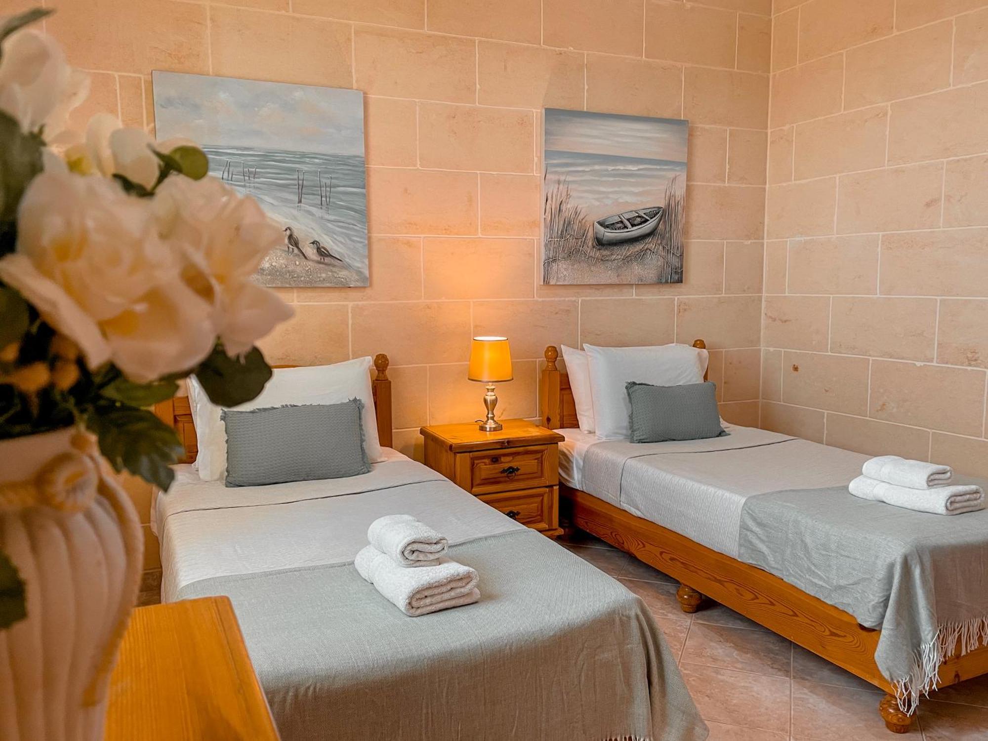 Villa Fieldend - Gozo Holiday Home Gharb  Exterior photo